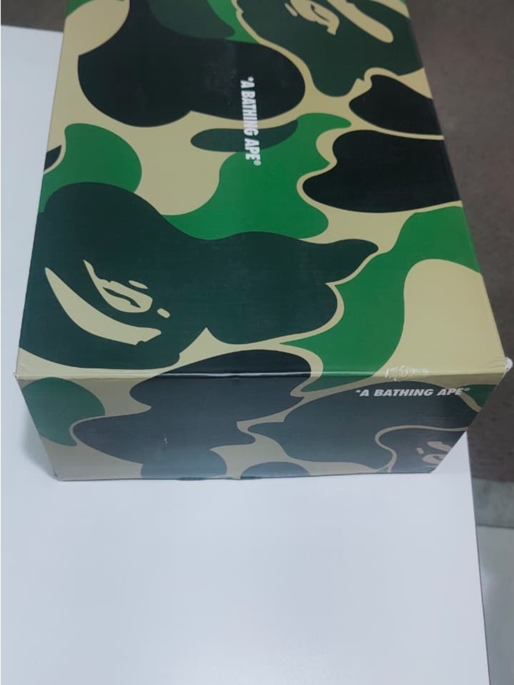 Bape Men's orange shoes with vibram sole with diff shoe box perfect for fall